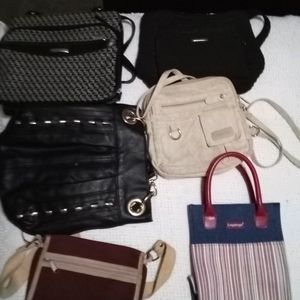 LIKE NEW LADIES PURSES ** MOSTLY BRAND NAME